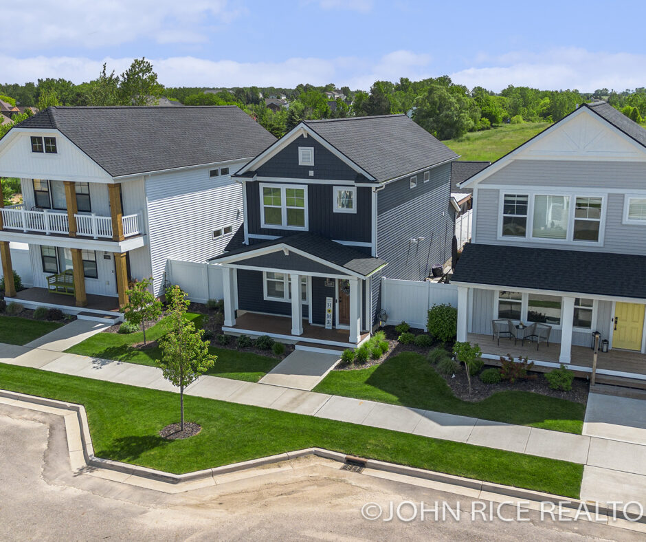 Why Townhomes Are Popular with Today’s First-Time Buyers